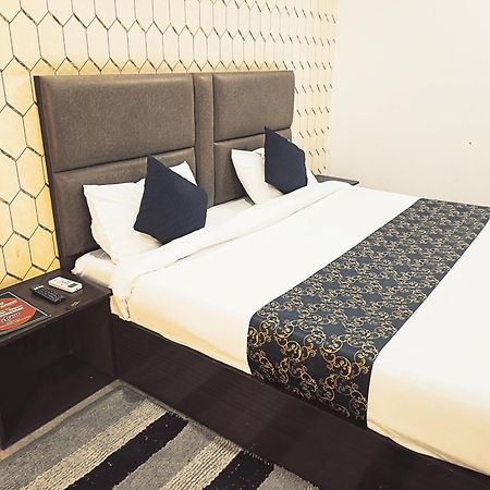 Hotel Grand City Maxx A Family Hotel Near Igi Delhi Airport New Delhi Bagian luar foto